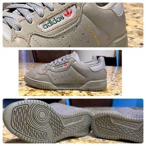 Adidas Yeezy Calabasas